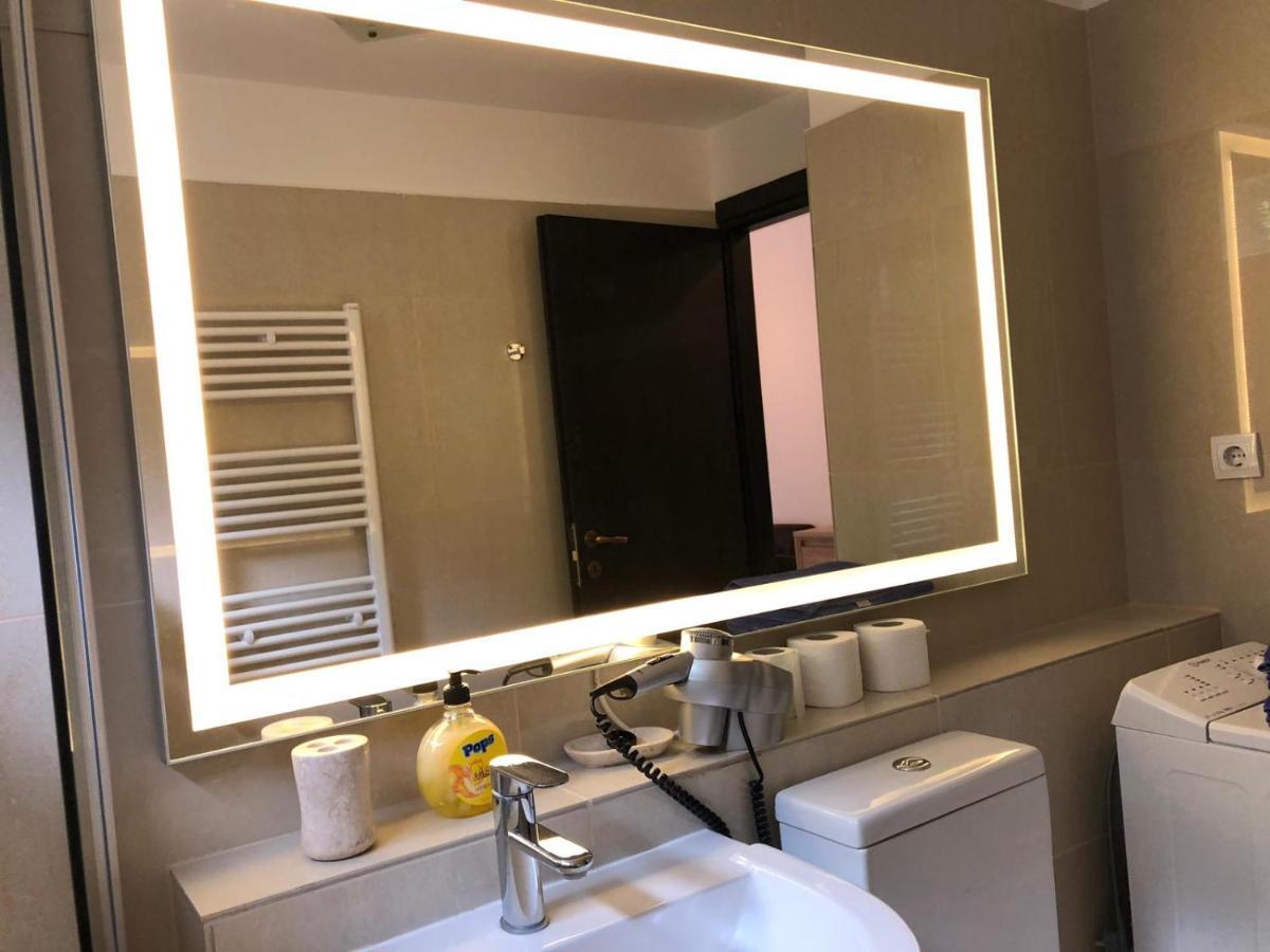 Iq Studio - Seasons Residence Брашов Екстер'єр фото