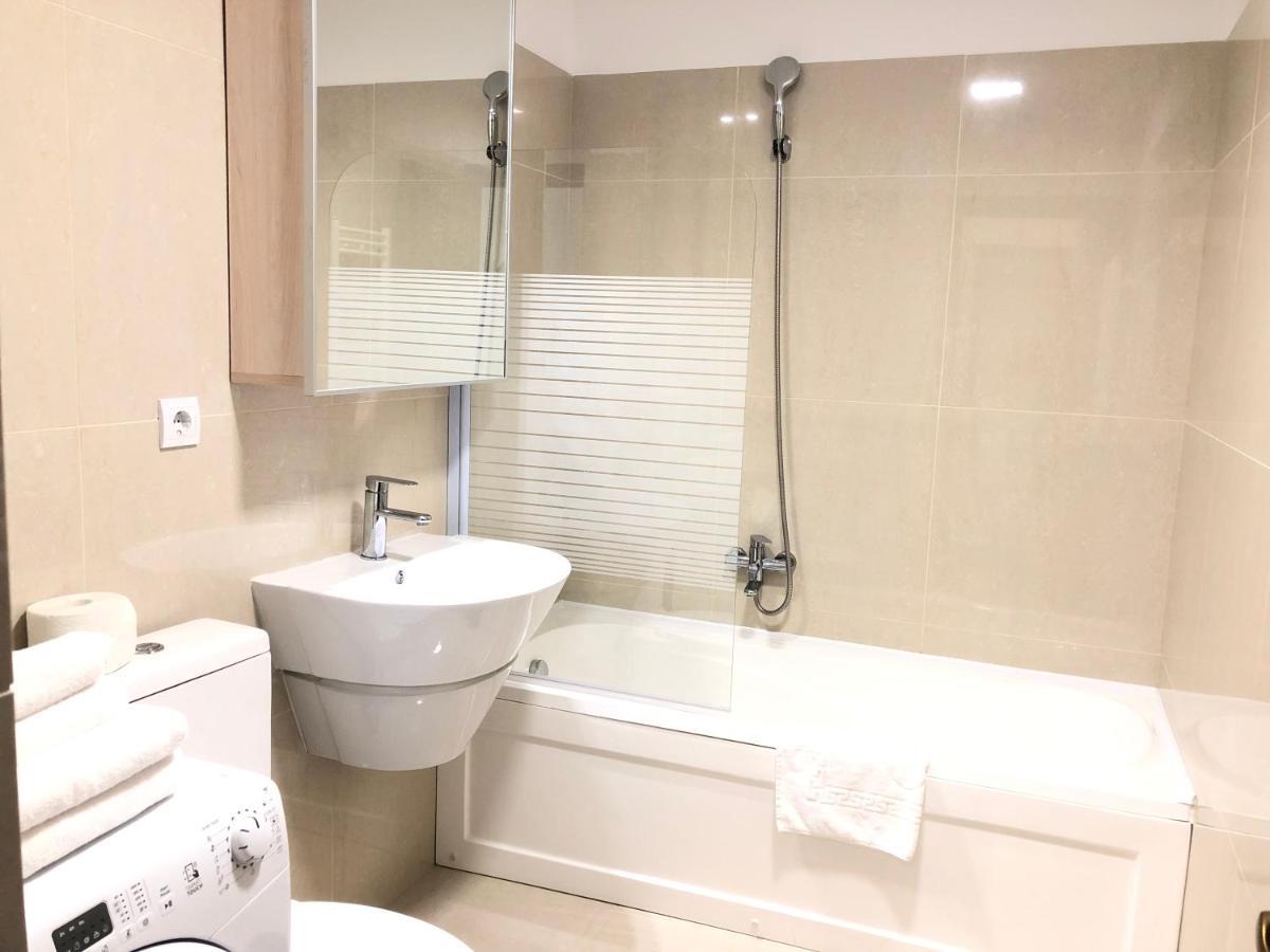 Iq Studio - Seasons Residence Брашов Екстер'єр фото